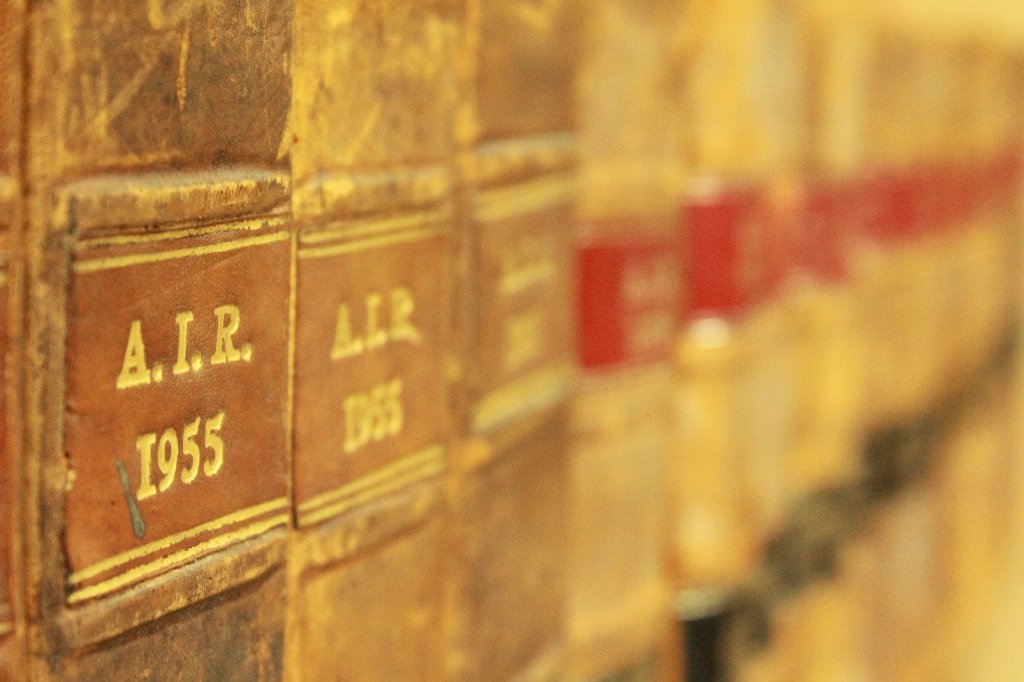 Informative Manual for State Judicial Authorities "Indigenous justice in the Andean countries"