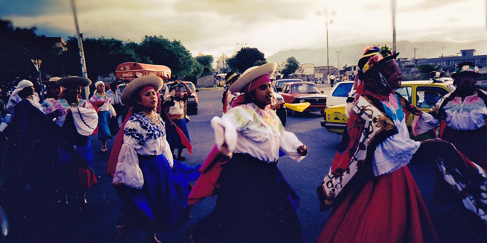 Informative Manual for Indigenous Peoples "Indigenous justice in the Andean countries"