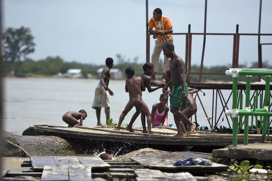 Advances and Challenges on Previous Consultation in Colombia