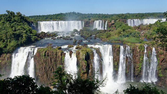 Buen Vivir: A Brief Introduction to Latin America's New Concepts for the Good Life and the Rights of Nature