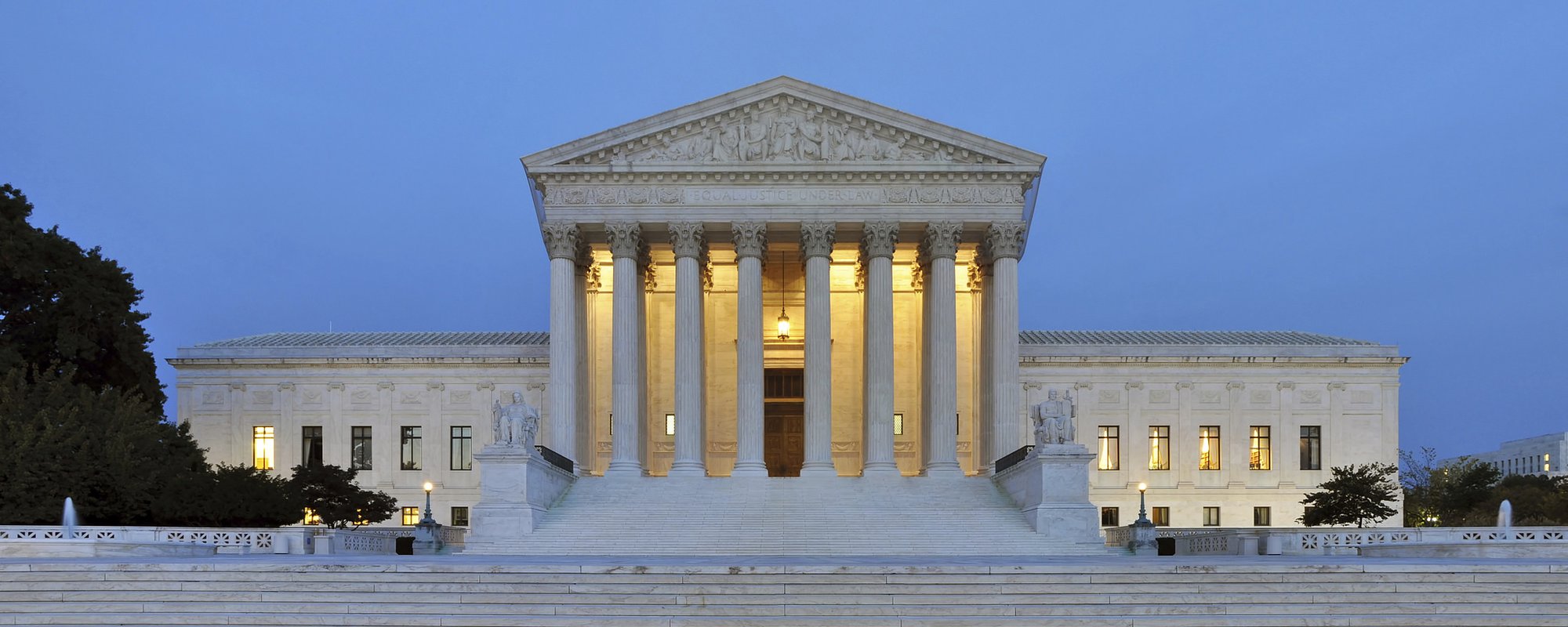 La consulta previa, libre e informada, un derecho fundamental de los pueblos indígenas y grupos étnicos del Ecuador y su efectiva aplicación en la explotación de recursos mineros.